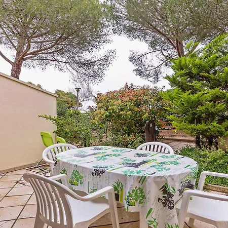 Le Centaure By Interhome شقة آجد